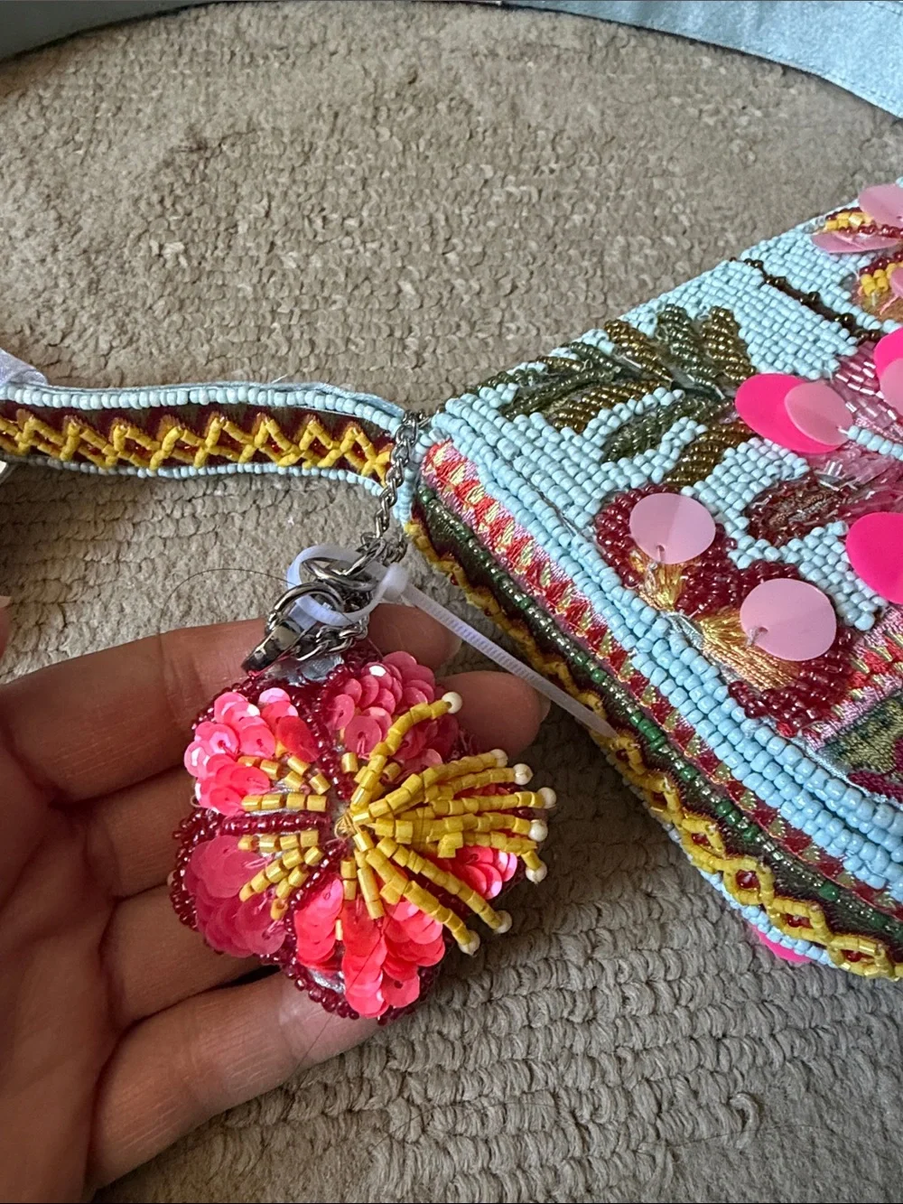 Beaded Floral Shoulder Bag in Light Blue with Pink Accents - Hawaiian style - Picture 4 of 9
